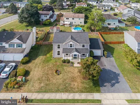 6595 Whetstone Dr, Frederick, MD 21703 photo 3