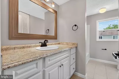 6595 Whetstone Dr, Frederick, MD 21703 photo 35