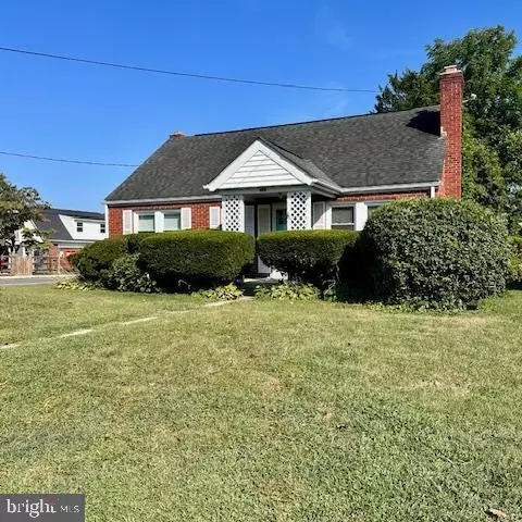 412 Lee Pl, Frederick, MD 21702