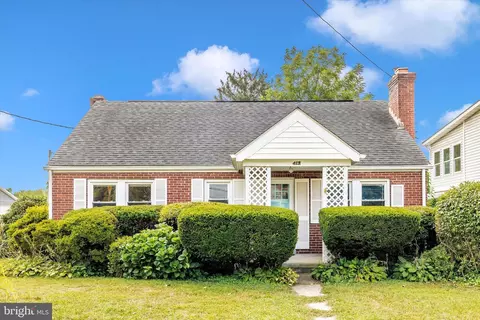 Exterior - 412 Lee Pl, Frederick, MD 21702 photo 1 of 10
