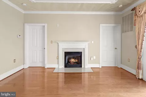 Living - 2250 Bear Den Rd #104, Frederick, MD 21701 photo 4 of 7