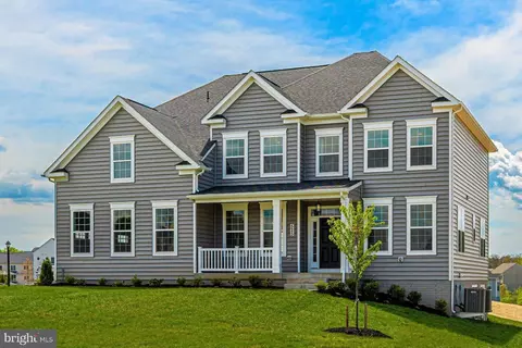 4407 Robmar Dr, Mount Airy, MD 21771