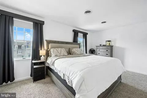 Bedroom - 5702 Chase Ct, Frederick, MD 21703 photo 1 of 8