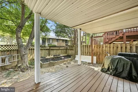 Exterior - 5702 Chase Ct, Frederick, MD 21703 photo 5 of 12
