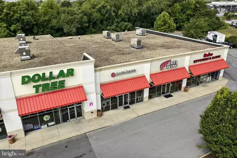 Exterior - 5702 Chase Ct, Frederick, MD 21703 photo 11 of 12