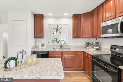 Kitchen - 2030 Weitzel Ct, Frederick, MD 21702 photo 2 of 2