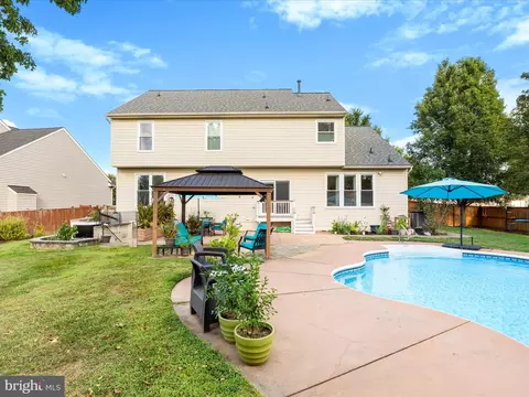 5006 Saint Simon Ct, Frederick, MD 21703 photo 4