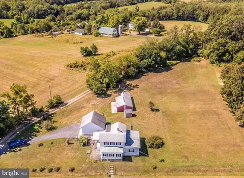 11409 Coppermine Rd, Woodsboro, MD 21798
