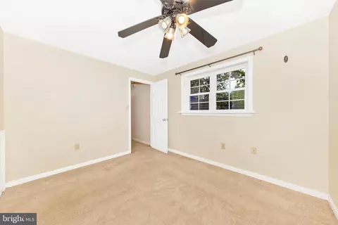Bedroom - 1861 Murdock Ct, Frederick, MD 21702 photo 4 of 4