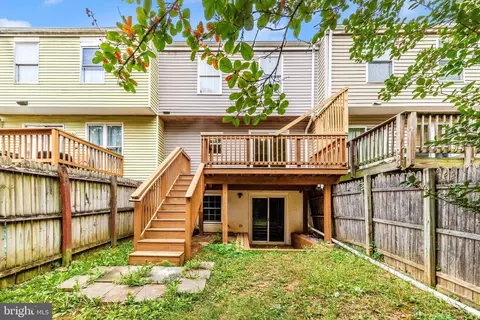 Exterior - 1861 Murdock Ct, Frederick, MD 21702 photo 4 of 12