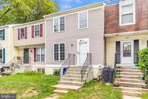 1861 Murdock Ct, Frederick, MD 21702