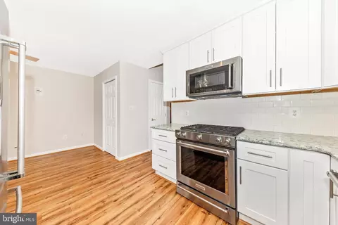 Kitchen - 591 Cawley Dr #1-3C, Frederick, MD 21703 photo 4 of 4
