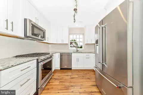 Kitchen - 591 Cawley Dr #1-3C, Frederick, MD 21703 photo 2 of 4