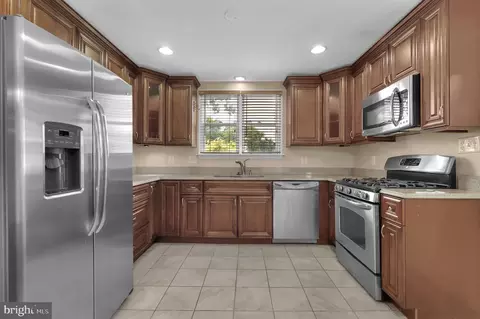 Kitchen - 519 Lee Pl, Frederick, MD 21702 photo 2 of 2