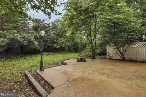 Exterior - 519 Lee Pl, Frederick, MD 21702 photo 2 of 4