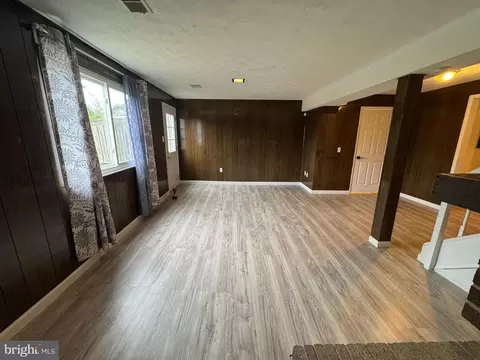 Living - 1757 Carriage Way, Frederick, MD 21702 photo 12 of 12