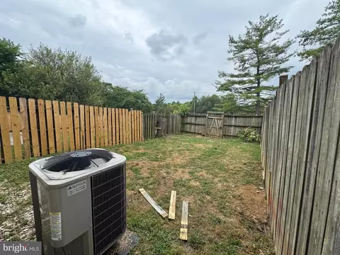 Exterior - 1757 Carriage Way, Frederick, MD 21702 photo 4 of 5