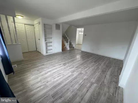 Living - 1757 Carriage Way, Frederick, MD 21702 photo 4 of 12