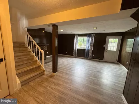 Living - 1757 Carriage Way, Frederick, MD 21702 photo 10 of 12