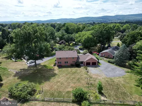 View/Area - 8101 Overlook Ct, Frederick, MD 21702 photo 3 of 7
