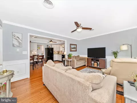 Living - 319 Queen St, Frederick, MD 21701 photo 1 of 1