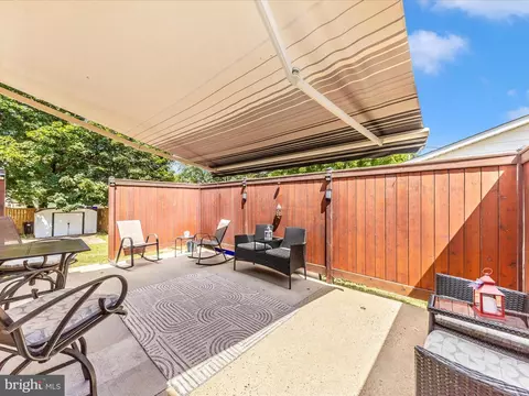 Exterior - 319 Queen St, Frederick, MD 21701 photo 2 of 10