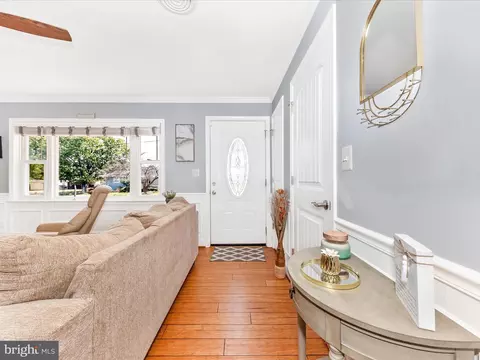 Entry Way - 319 Queen St, Frederick, MD 21701 photo 1 of 1