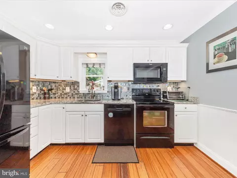 Kitchen - 319 Queen St, Frederick, MD 21701 photo 2 of 4