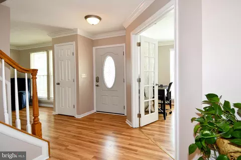 Entry Way - 1403 Leaswing Ct, Frederick, MD 21703 photo 2 of 6