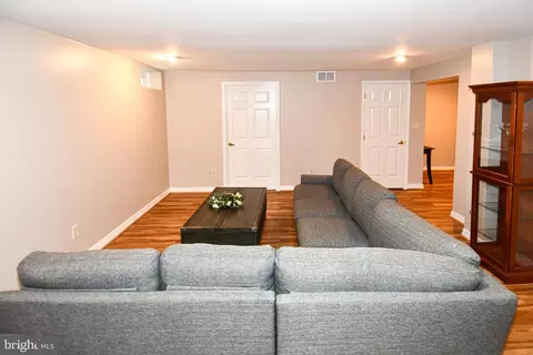 Living - 1403 Leaswing Ct, Frederick, MD 21703 photo 5 of 6