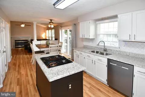 Kitchen - 1403 Leaswing Ct, Frederick, MD 21703 photo 4 of 4
