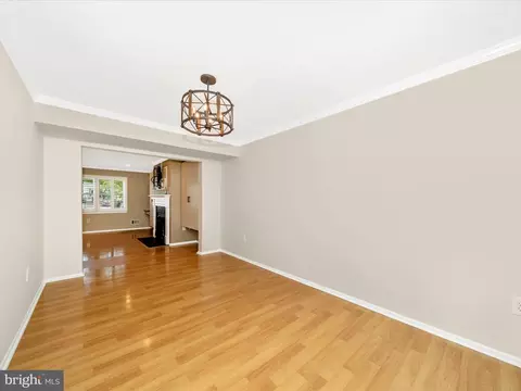 6915 Alex Ct, Frederick, MD 21703 photo 13