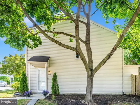 6915 Alex Ct, Frederick, MD 21703 photo 4
