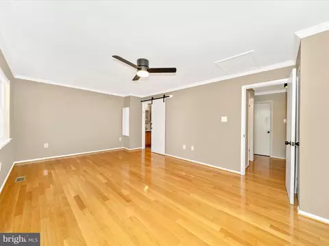 6915 Alex Ct, Frederick, MD 21703 photo 25