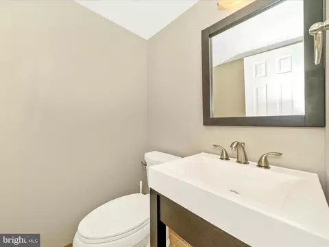 6915 Alex Ct, Frederick, MD 21703 photo 21