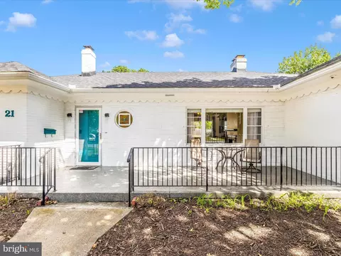 Exterior - 21 Frederick Ave, Frederick, MD 21701 photo 11 of 14