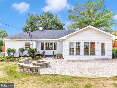 Exterior - 21 Frederick Ave, Frederick, MD 21701 photo 10 of 14