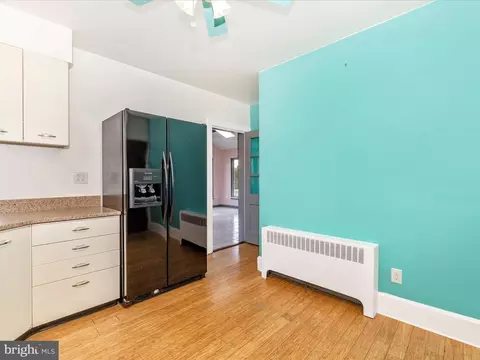 Entry Way - 21 Frederick Ave, Frederick, MD 21701 photo 3 of 3