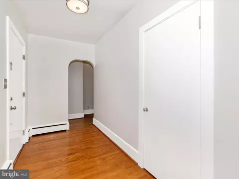 Entry Way - 21 Frederick Ave, Frederick, MD 21701 photo 1 of 3