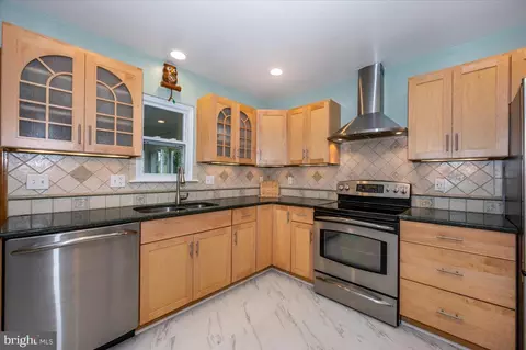 Kitchen - 7721 Bridle Path Cir, Frederick, MD 21701 photo 1 of 7