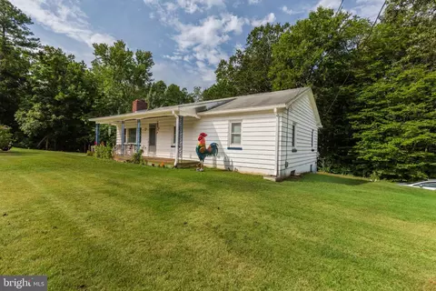 3515 Point Of Rocks Rd, Jefferson, MD 21755