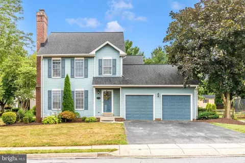 2504 Candle Ridge Dr, Frederick, MD 21702