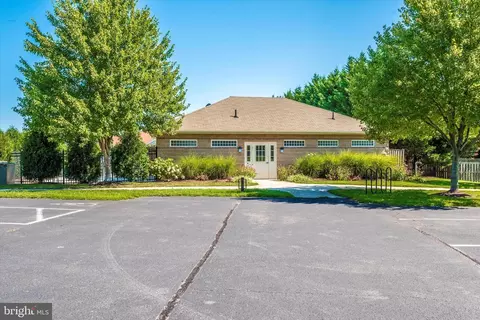 Exterior - 125 Mcclellan Dr, Frederick, MD 21702 photo 6 of 9