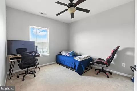 Bedroom - 6414 Walcott Ln, Frederick, MD 21703 photo 3 of 4