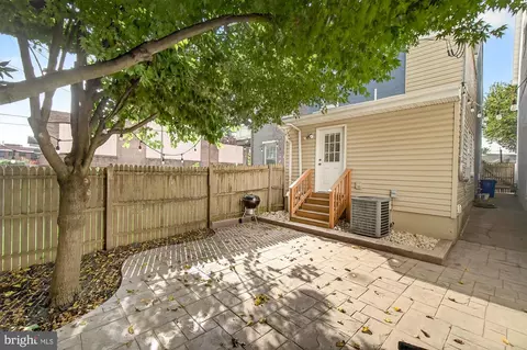 Exterior - 326 E Church St, Frederick, MD 21701 photo 5 of 8