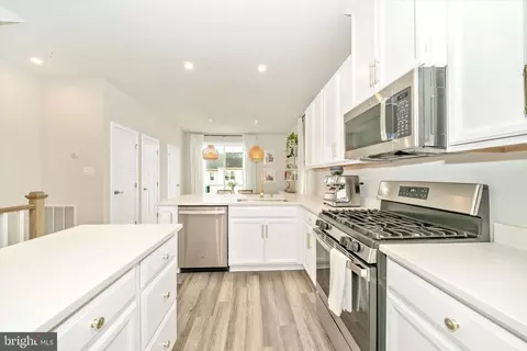 Kitchen - 322 Patterson Park Rd, Frederick, MD 21703 photo 4 of 5