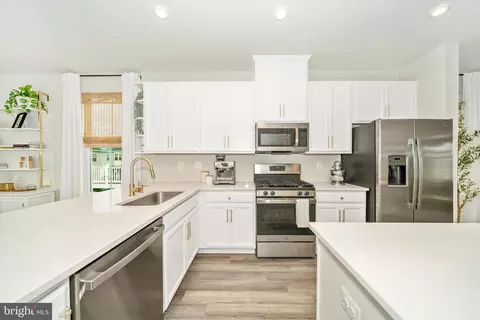 Kitchen - 322 Patterson Park Rd, Frederick, MD 21703 photo 2 of 5