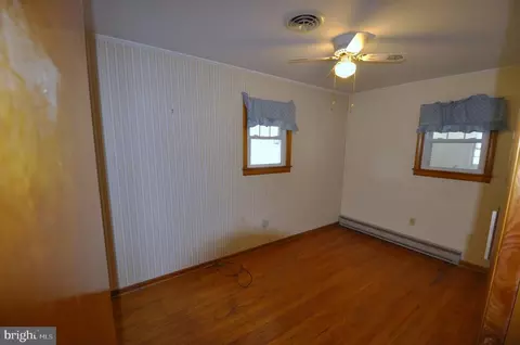 Bedroom - 9017 Bethel Rd, Frederick, MD 21702 photo 2 of 3
