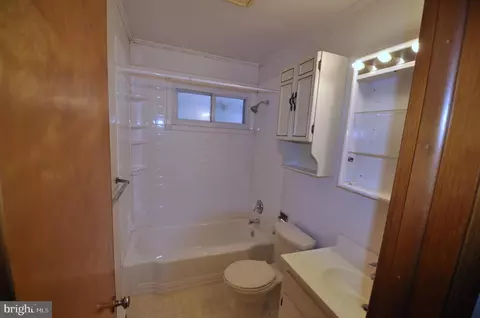 Entry Way - 9017 Bethel Rd, Frederick, MD 21702 photo 3 of 3