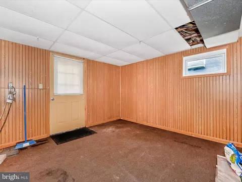 204 E H St, Brunswick, MD 21716 photo 32